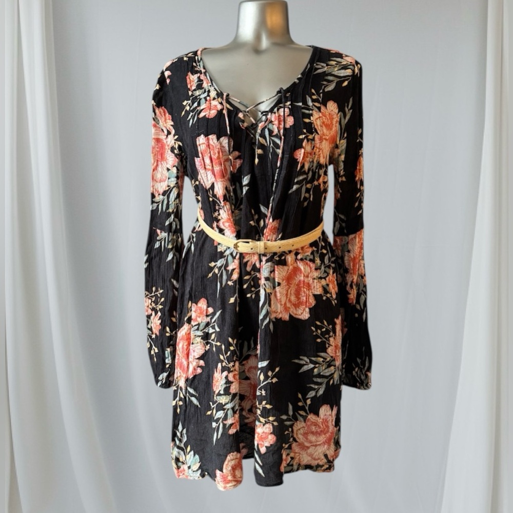 2 for $30 💟Billabong Black and Coral Floral Shift Dress - Picture 9 of 16